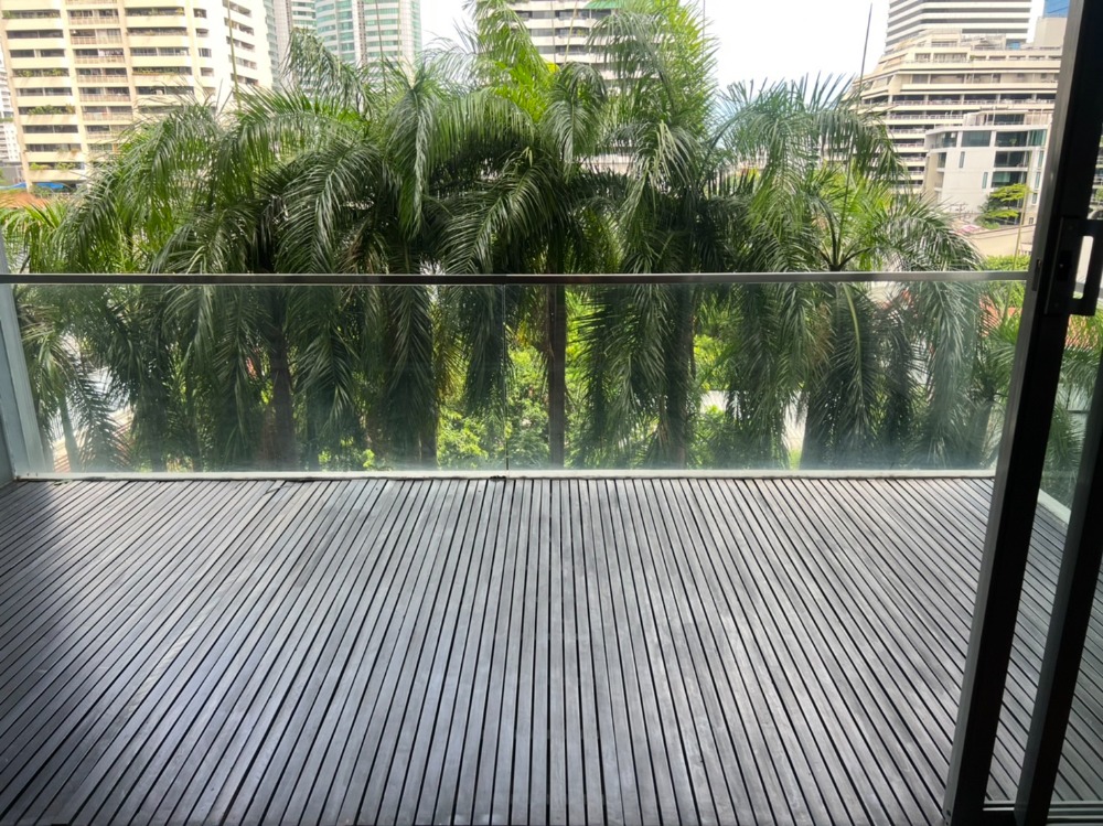 For RentCondoSukhumvit, Asoke, Thonglor : Domus 16-18 For rent big room good location 2bed3bath 165sqm 100k