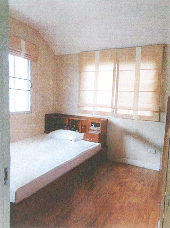 For SaleHousePathum Thani,Rangsit, Thammasat : For sale: 2-storey detached house with office, Pruksa Lada Village, Rangsit-Khlong 4