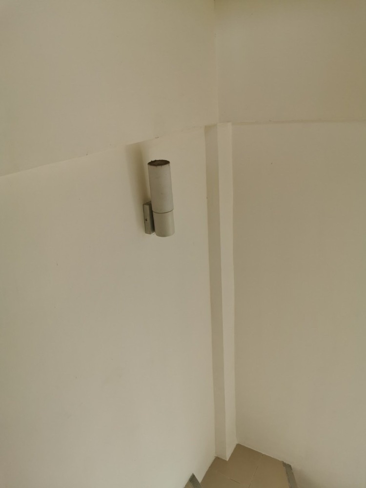 ขายสำนักงานนวมินทร์ รามอินทรา : โฮมออฟฟิศทำเลปัง ที่จอดรถเพียบ 🔥 บี อเวนิว วัชรพล / 3.5 ชั้น (ขายพร้อมผู้เช่า), B-Avenue Watcharapol / 3.5 Storey (SALE WITH TENANT) TAN009