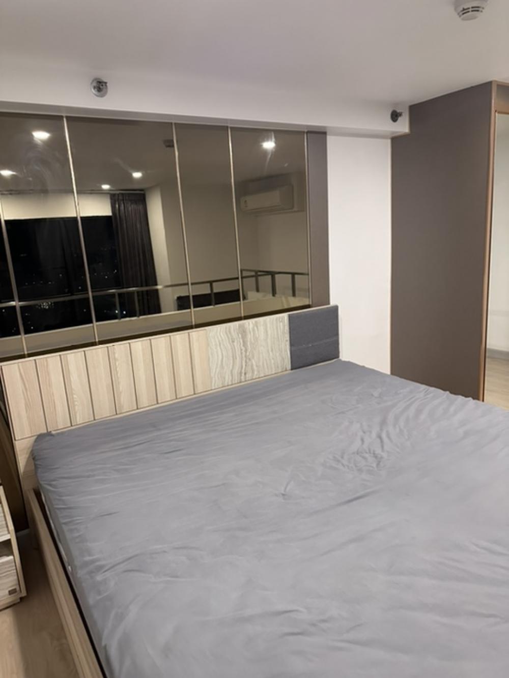 For RentCondoSathorn, Narathiwat : Duplex! Knightsbridge Prime Sathorn 37SQM TOP FLOOR, 25,000 BAHT PER MONTH for Rent