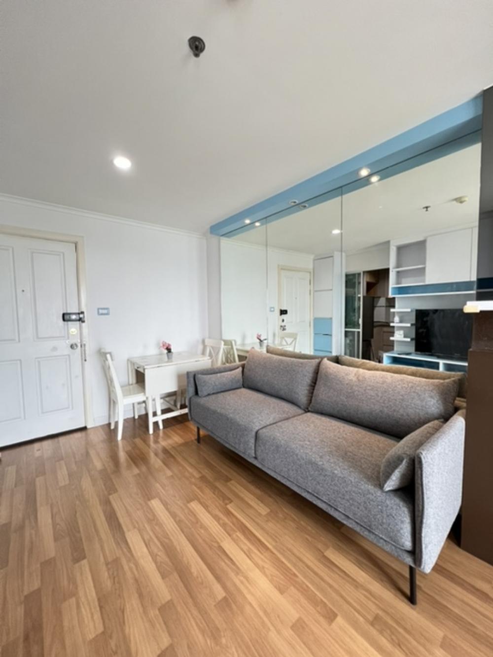 ขายคอนโดพระราม 3 สาธุประดิษฐ์ : For sale Lumpini Park riverside rama 3 River view 1 BR. 33.36Sqm. floor 34th.
