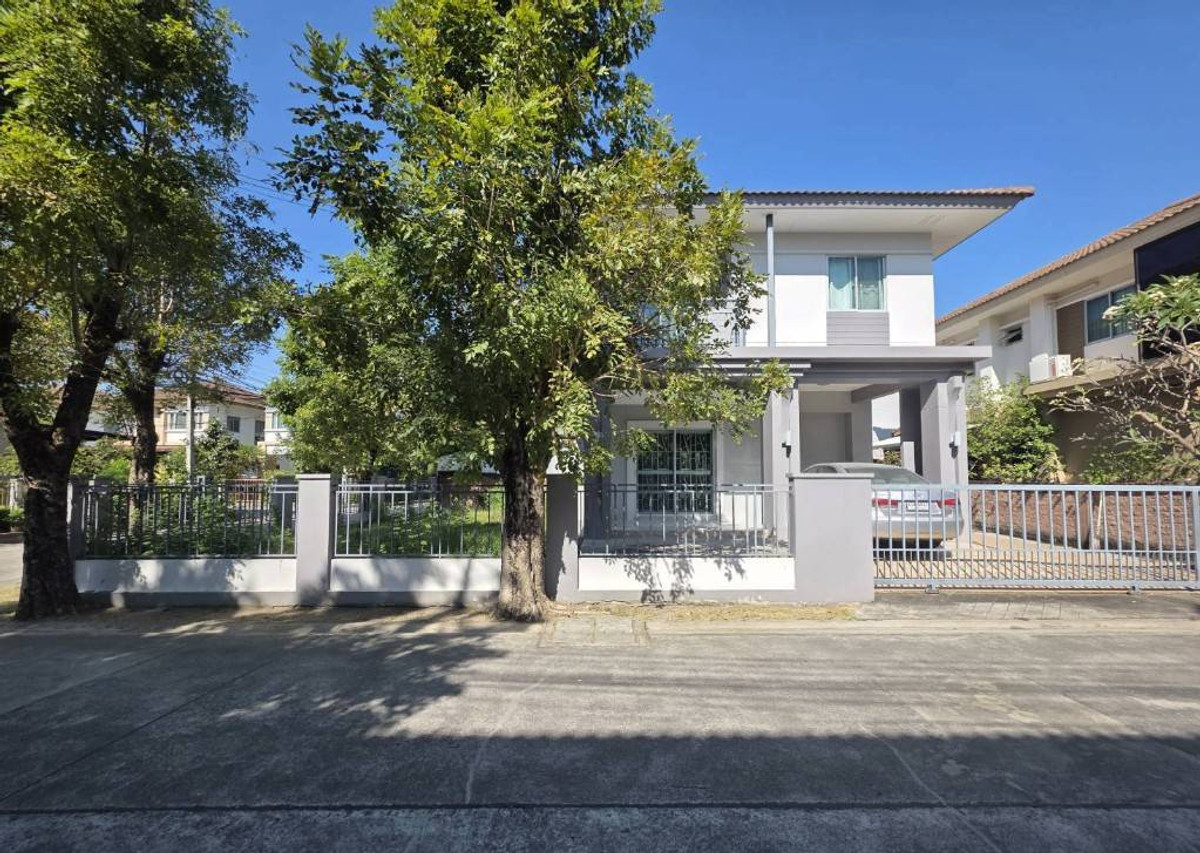 ให้เช่าสมุทรปราการ สำโรง : ให้เช่าบ้านเดี่ยว เอโทล มัลดีฟส์ บีช (ศรีนครินทร์ - หนามแดง) ใกล้ บิ๊กซี บางพลี เพียง 10 นาที