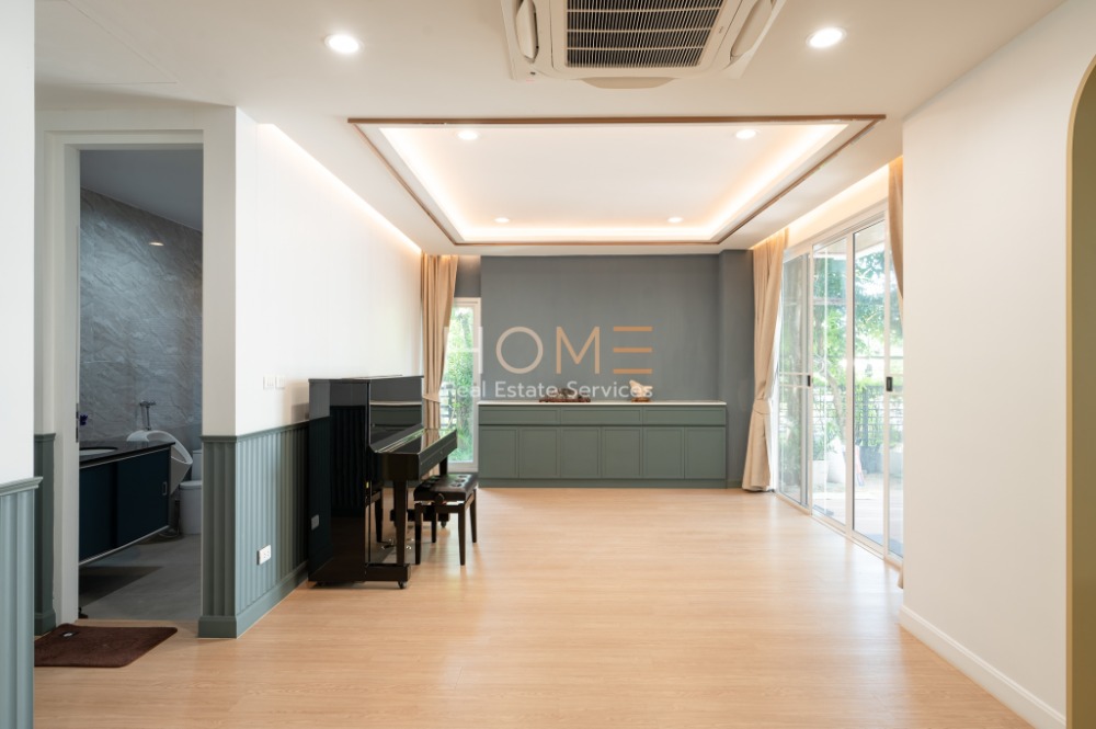 ขายบ้านพัฒนาการ ศรีนครินทร์ : บ้านเดี่ยว หลังใหญ่! ✨ โนเบิล ทารา พัฒนาการ / 3 ห้องนอน (ขาย), Noble Tara Pattanakarn / Detached House 3 Bedrooms (FOR SALE) PALM696