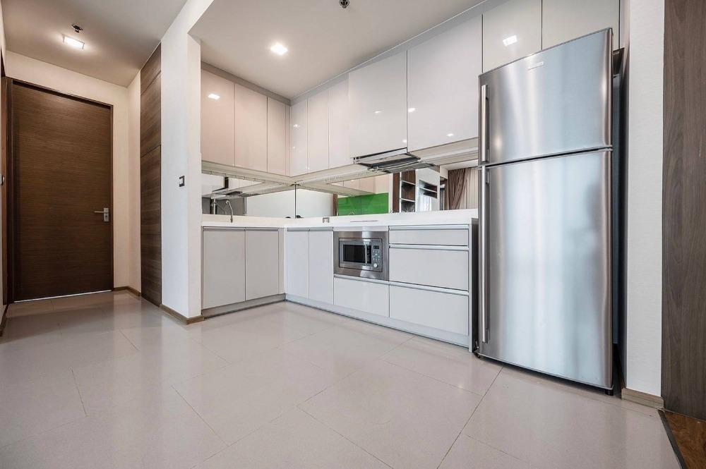 ขายคอนโดสาทร นราธิวาส : ( UL2307141 ) Tel/Line 096-2479369 , ขาย ดิแอดเดรส สาทร 2 ห้องนอน ขนาด 80.57 ตร.ม. ห้องมุม วิวมหานคร ห้องใหม่กริบ ชั้นสูง ราคาดี