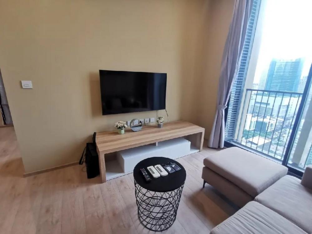 For RentCondoSukhumvit, Asoke, Thonglor : PROMOTION! Noble​ BE19 BTS ASOKE big 1 bedroom ONLY 30K FAST MOVE IN