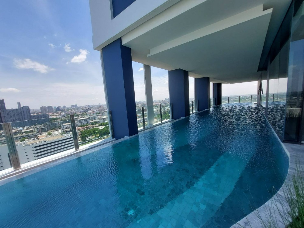 For SaleCondoOnnut, Udomsuk : PITI SUKHUMVIT 101, new condo near BTS Punnawithi 400 m., BTS Bang Chak 350 m., comes with Elite Service like a 5-star hotel, 1 Bed Loft starting at 5.39 million baht*