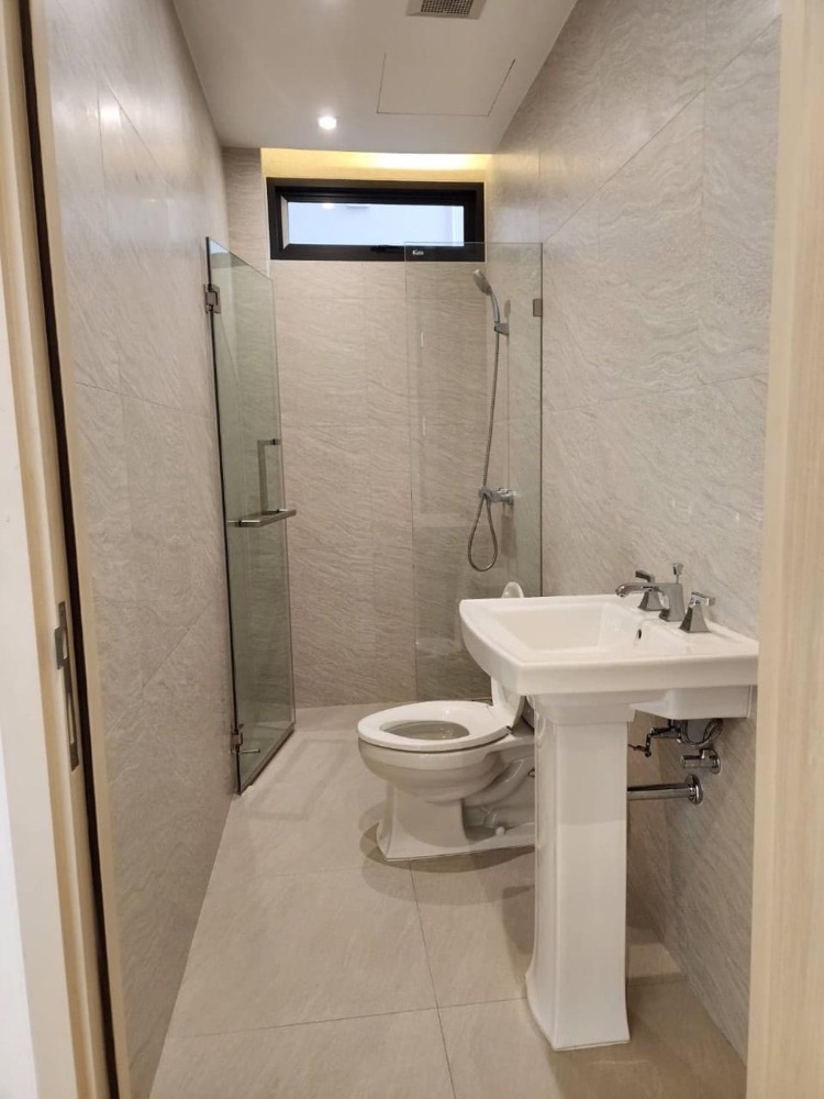 ขายบ้านลาดพร้าว เซ็นทรัลลาดพร้าว : 🔥 ขายด่วน Altitude Mastery Phahonyothin , 5 ห้องนอน ใกล้ BTS พหลโยธิน