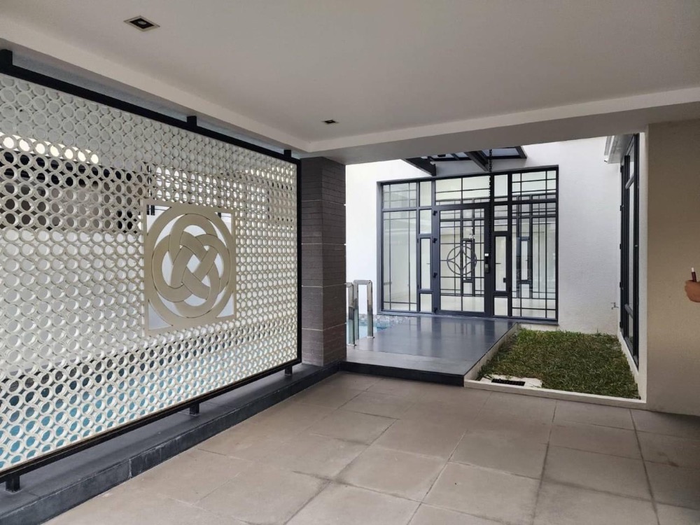 ขายบ้านลาดพร้าว เซ็นทรัลลาดพร้าว : 🔥 ขายด่วน Altitude Mastery Phahonyothin , 5 ห้องนอน ใกล้ BTS พหลโยธิน