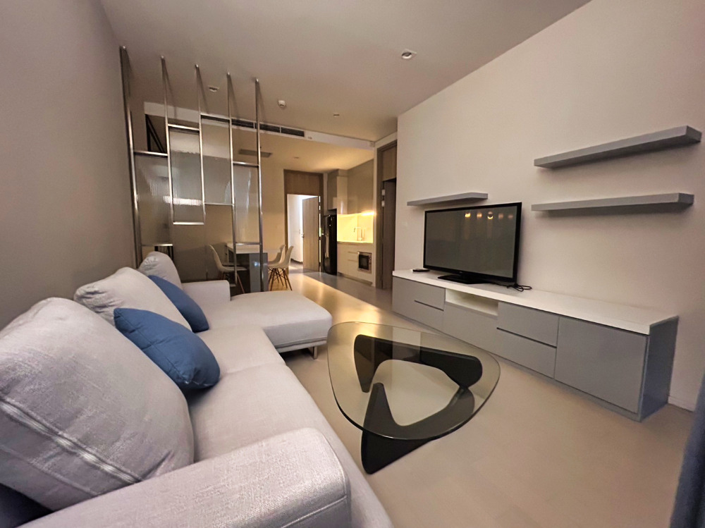 For RentCondoWitthayu, Chidlom, Langsuan, Ploenchit : For rent, Noble Ploenchit, 1 bedroom, luxury life in the heart of Bangkok.