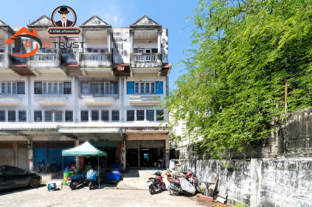 ขายอาคารพาณิชย์สมุทรปราการ สำโรง : ขาย ตึกแถว 3ชั้น ใกล้ศูนย์การค้าตลาดสดแพรกษา (มีชั้นลอย เเละดาดฟ้า) 21.1ตร.ว