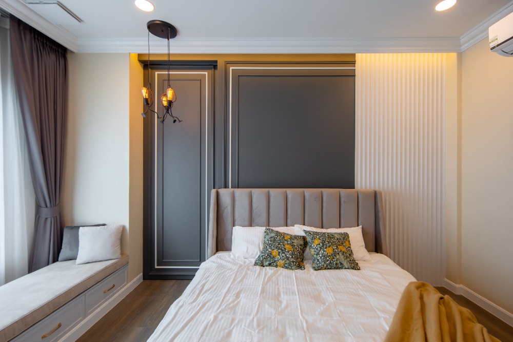 HousePattanakan, Srinakarin : House for rent Nantawan rama9 new krungthepkreetha 600,000baht, 5bedrooms, 7bathrooms, Near Rama9, Pattanakarn, Suan Luang, Srinakarin, Bangna, Suvarnabhumi Airport, Krungthep Kreetha, Sukhumvit, Brighton, and Wellington.