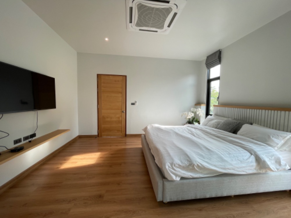 For SaleHouseKorat Nakhon Ratchasima : Second Home for Sale Khao Yai Chevalife Khaoyai Mountain View House on Main