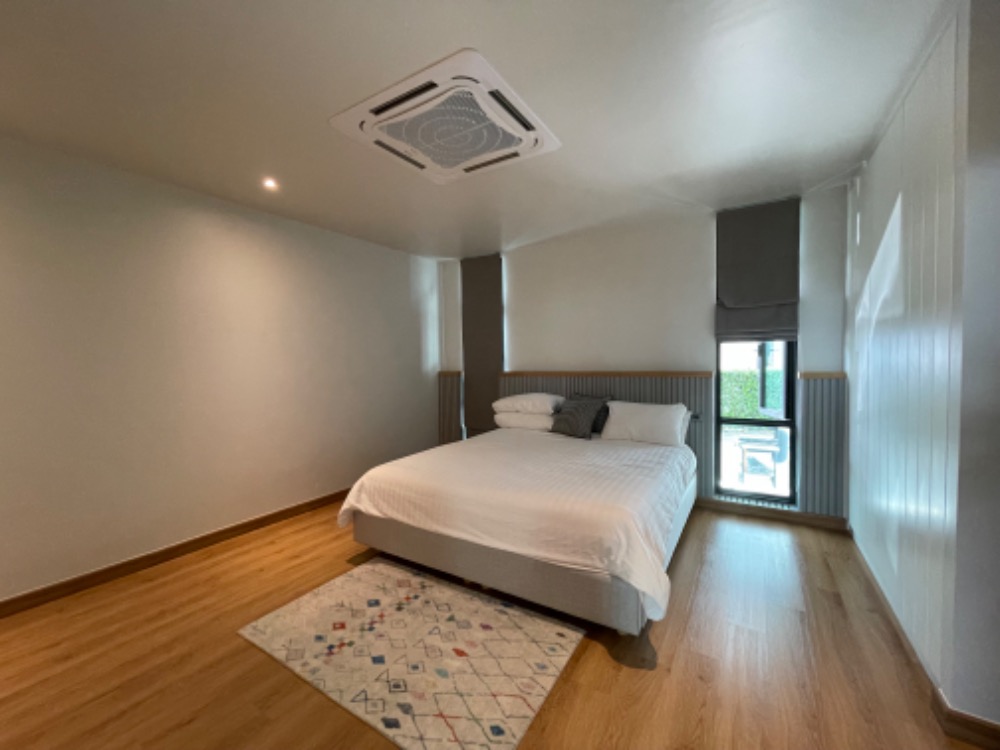 For SaleHouseKorat Nakhon Ratchasima : Second Home for Sale Khao Yai Chevalife Khaoyai Mountain View House on Main