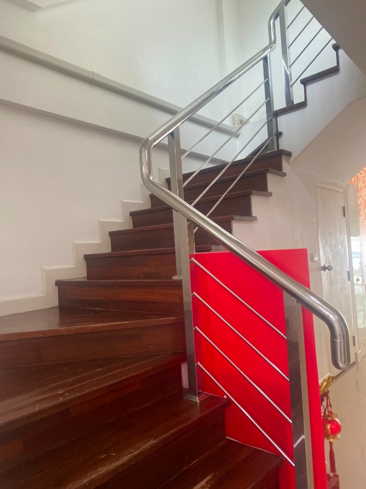 For SaleTownhomeRama3 (Riverside),Satupadit : Very urgent!! Sell ​​4-storey townhouse in Rama 3 area, interested contact: K. Nu: 08536324544 or add Line: @home999