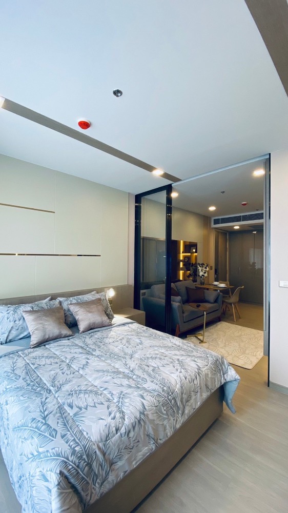 For RentCondoRama9, Petchburi, RCA : for rent One9five 1 bed super deal ❤️🤍🫶🏻nice room