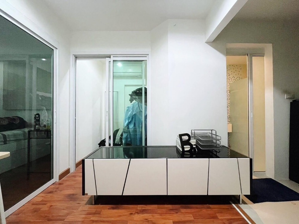 ขายคอนโดเสรีไทย-นิด้า : S-BHR129  ขายคอนโด แบงค์คอก ฮอไรซอน รามคำแหง, ชั้น 25 ขนาด 36 ตรม. แต่งครบ 1.854 ล้าน 064-959-8900