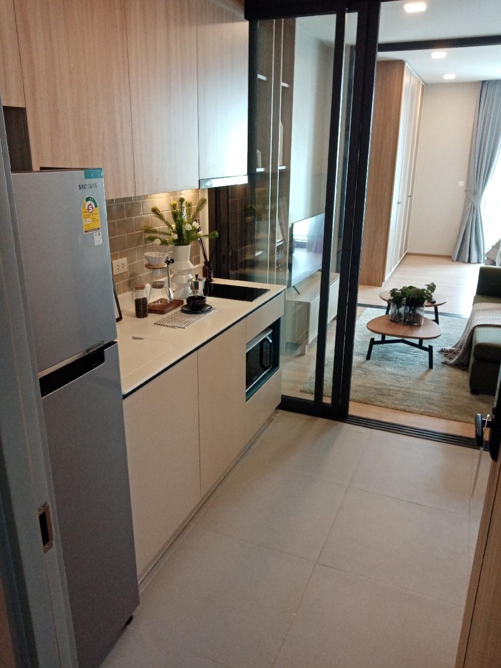 ให้เช่าคอนโดราชเทวี พญาไท : Eng 中 日 Please add LINE ID @806qphgn o8415o5483 XT Phayathai 35 sq.m. Rent & Sell