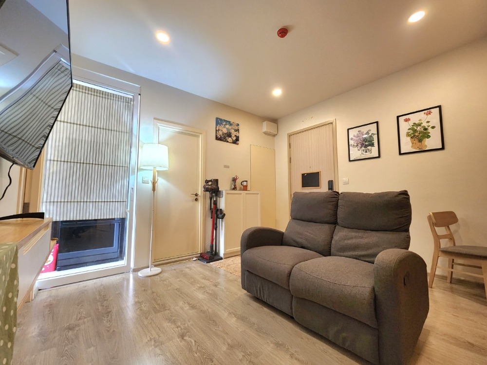 ให้เช่าคอนโดปิ่นเกล้า จรัญสนิทวงศ์ : สถานะตามภาพปก ลดราคาครับ**ห้องว่างครับผม แบบ 2 ห้องนอน 2 น้ำ หายาก ห้องมุมทิศใต้** ให้เช่า The Tree Charan 30 (เดอะทรี จรัญ 30) เฟอร์ไม้บิ้วอิน จอดรถได้ 2 คัน SN494.16