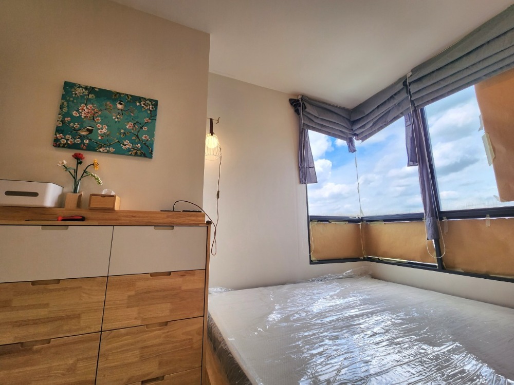 ให้เช่าคอนโดปิ่นเกล้า จรัญสนิทวงศ์ : สถานะตามภาพปก ลดราคาครับ**ห้องว่างครับผม แบบ 2 ห้องนอน 2 น้ำ หายาก ห้องมุมทิศใต้** ให้เช่า The Tree Charan 30 (เดอะทรี จรัญ 30) เฟอร์ไม้บิ้วอิน จอดรถได้ 2 คัน SN494.16