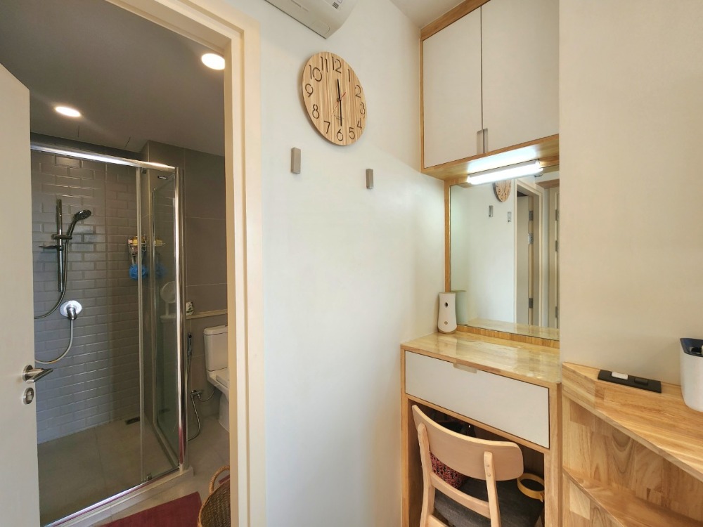 ให้เช่าคอนโดปิ่นเกล้า จรัญสนิทวงศ์ : สถานะตามภาพปก ลดราคาครับ**ห้องว่างครับผม แบบ 2 ห้องนอน 2 น้ำ หายาก ห้องมุมทิศใต้** ให้เช่า The Tree Charan 30 (เดอะทรี จรัญ 30) เฟอร์ไม้บิ้วอิน จอดรถได้ 2 คัน SN494.16