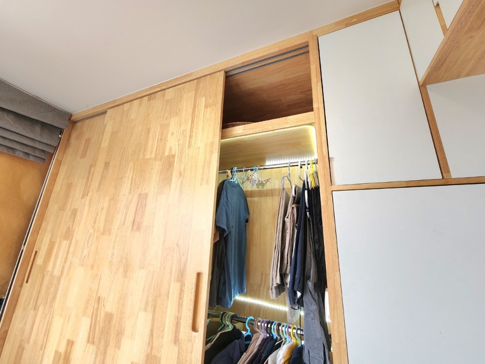 ให้เช่าคอนโดปิ่นเกล้า จรัญสนิทวงศ์ : สถานะตามภาพปก ลดราคาครับ**ห้องว่างครับผม แบบ 2 ห้องนอน 2 น้ำ หายาก ห้องมุมทิศใต้** ให้เช่า The Tree Charan 30 (เดอะทรี จรัญ 30) เฟอร์ไม้บิ้วอิน จอดรถได้ 2 คัน SN494.16