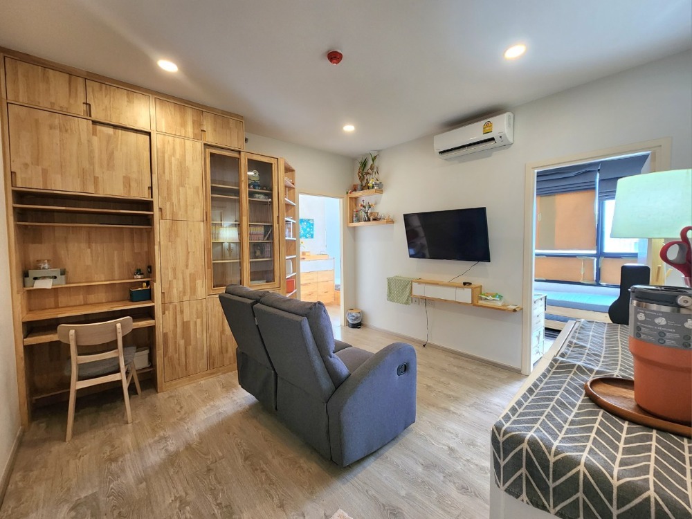 ให้เช่าคอนโดปิ่นเกล้า จรัญสนิทวงศ์ : สถานะตามภาพปก ลดราคาครับ**ห้องว่างครับผม แบบ 2 ห้องนอน 2 น้ำ หายาก ห้องมุมทิศใต้** ให้เช่า The Tree Charan 30 (เดอะทรี จรัญ 30) เฟอร์ไม้บิ้วอิน จอดรถได้ 2 คัน SN494.16