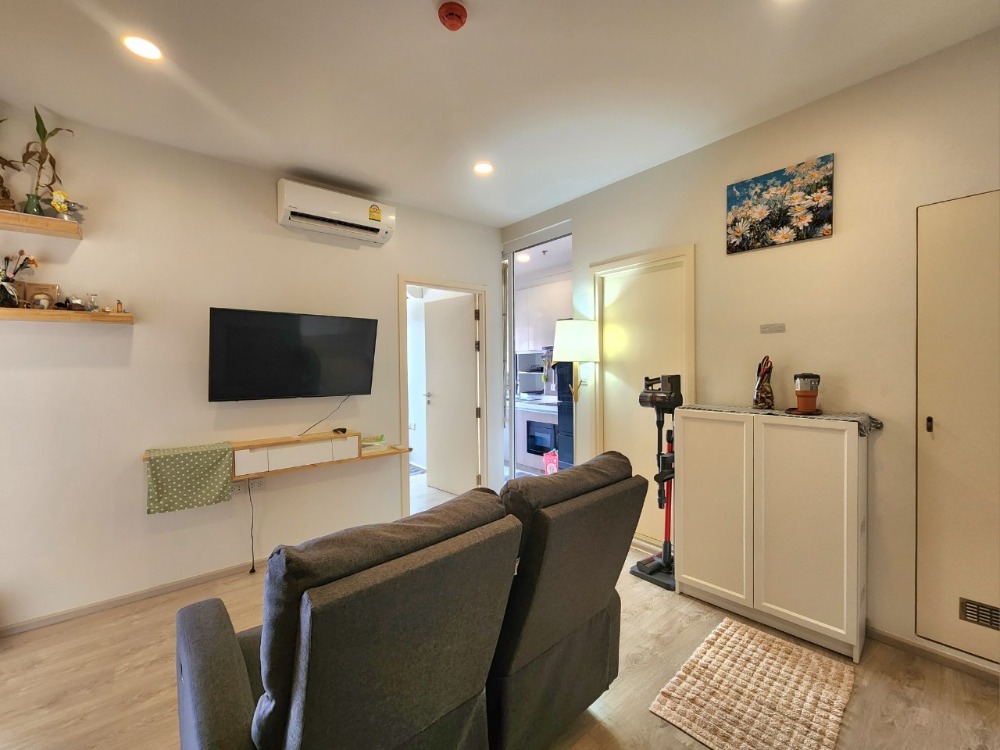 ให้เช่าคอนโดปิ่นเกล้า จรัญสนิทวงศ์ : สถานะตามภาพปก ลดราคาครับ**ห้องว่างครับผม แบบ 2 ห้องนอน 2 น้ำ หายาก ห้องมุมทิศใต้** ให้เช่า The Tree Charan 30 (เดอะทรี จรัญ 30) เฟอร์ไม้บิ้วอิน จอดรถได้ 2 คัน SN494.16