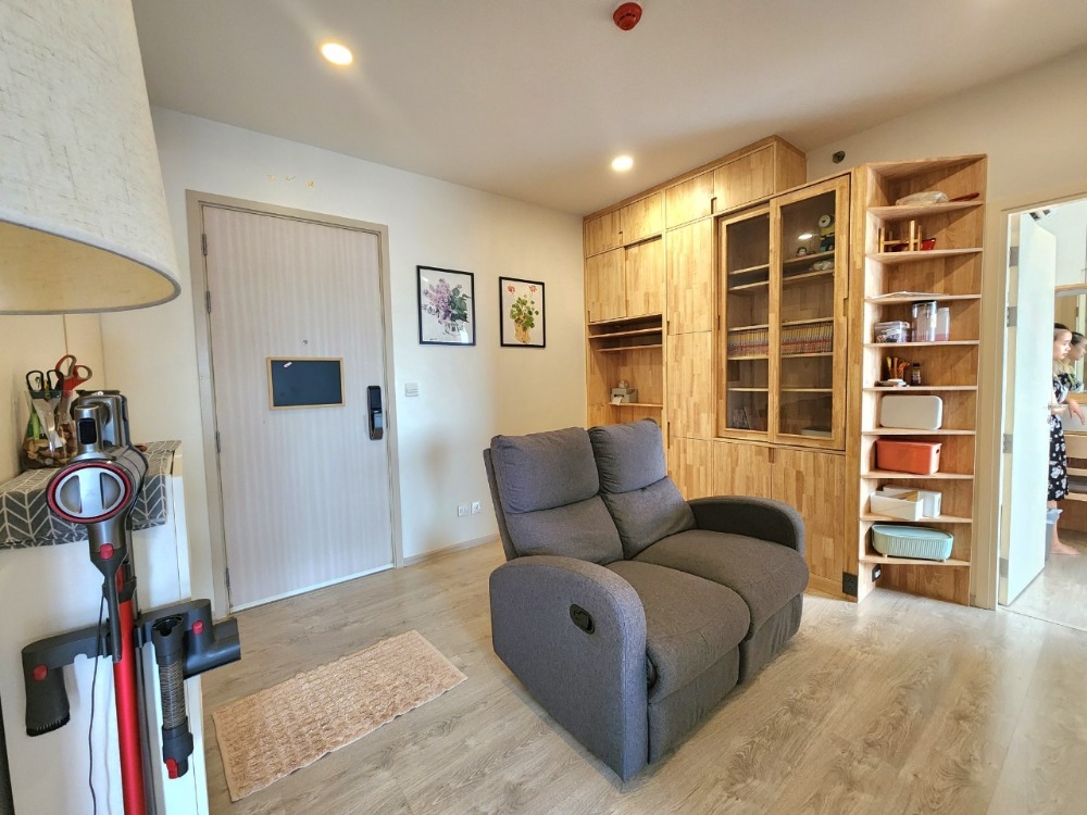 ให้เช่าคอนโดปิ่นเกล้า จรัญสนิทวงศ์ : สถานะตามภาพปก ลดราคาครับ**ห้องว่างครับผม แบบ 2 ห้องนอน 2 น้ำ หายาก ห้องมุมทิศใต้** ให้เช่า The Tree Charan 30 (เดอะทรี จรัญ 30) เฟอร์ไม้บิ้วอิน จอดรถได้ 2 คัน SN494.16