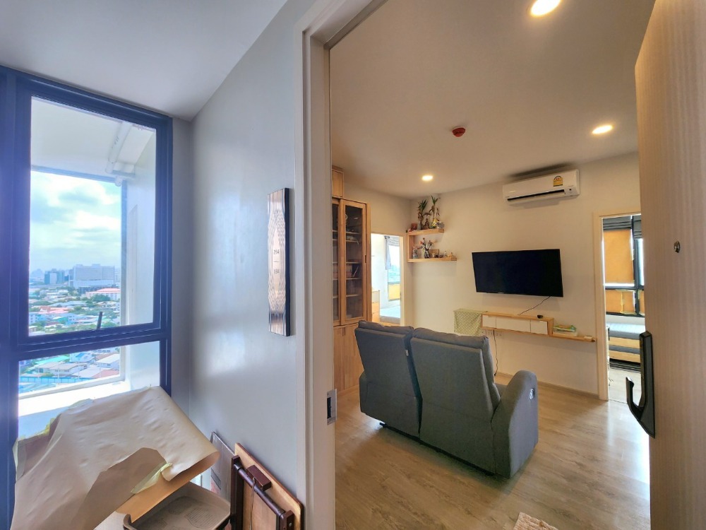 ให้เช่าคอนโดปิ่นเกล้า จรัญสนิทวงศ์ : สถานะตามภาพปก ลดราคาครับ**ห้องว่างครับผม แบบ 2 ห้องนอน 2 น้ำ หายาก ห้องมุมทิศใต้** ให้เช่า The Tree Charan 30 (เดอะทรี จรัญ 30) เฟอร์ไม้บิ้วอิน จอดรถได้ 2 คัน SN494.16