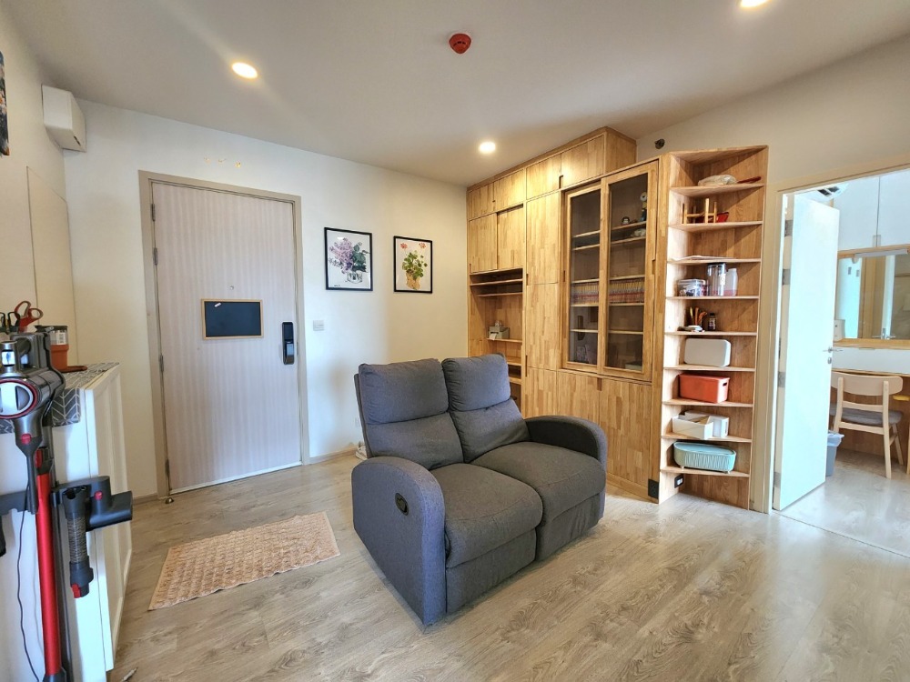 ให้เช่าคอนโดปิ่นเกล้า จรัญสนิทวงศ์ : สถานะตามภาพปก ลดราคาครับ**ห้องว่างครับผม แบบ 2 ห้องนอน 2 น้ำ หายาก ห้องมุมทิศใต้** ให้เช่า The Tree Charan 30 (เดอะทรี จรัญ 30) เฟอร์ไม้บิ้วอิน จอดรถได้ 2 คัน SN494.16