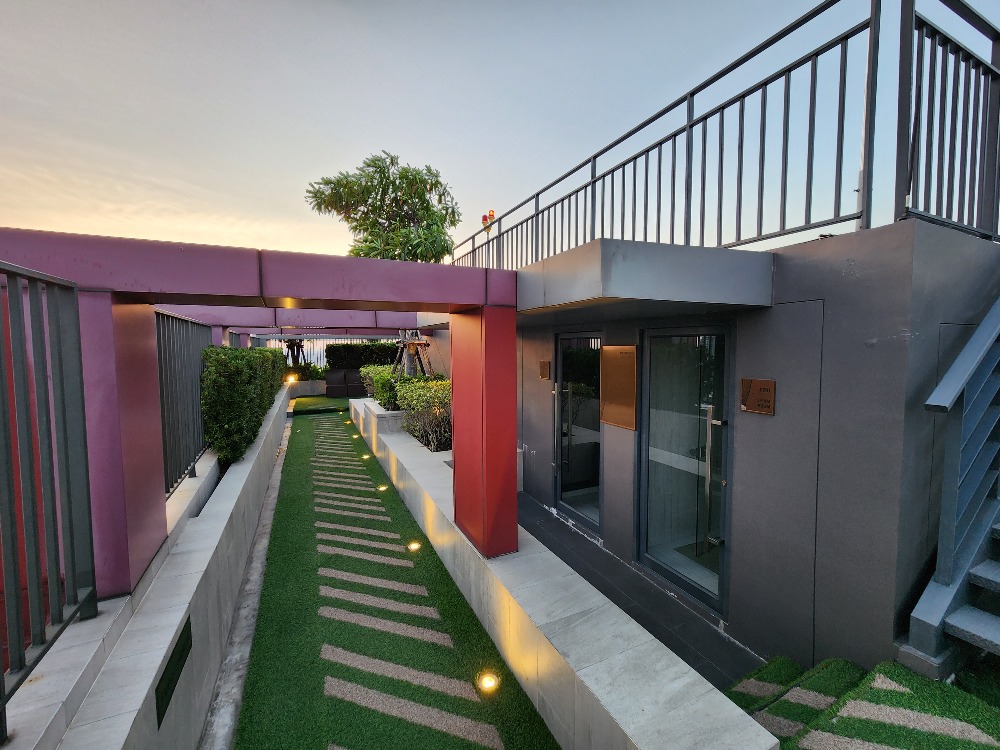 ให้เช่าคอนโดปิ่นเกล้า จรัญสนิทวงศ์ : สถานะตามภาพปก ลดราคาครับ**ห้องว่างครับผม แบบ 2 ห้องนอน 2 น้ำ หายาก ห้องมุมทิศใต้** ให้เช่า The Tree Charan 30 (เดอะทรี จรัญ 30) เฟอร์ไม้บิ้วอิน จอดรถได้ 2 คัน SN494.16