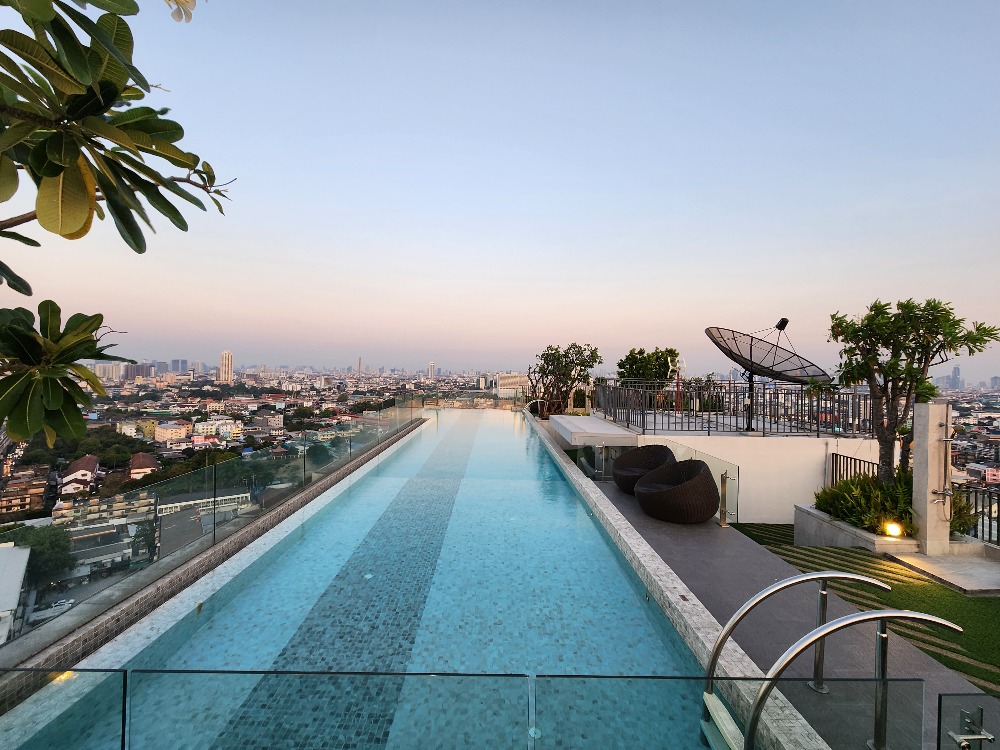 ให้เช่าคอนโดปิ่นเกล้า จรัญสนิทวงศ์ : สถานะตามภาพปก ลดราคาครับ**ห้องว่างครับผม แบบ 2 ห้องนอน 2 น้ำ หายาก ห้องมุมทิศใต้** ให้เช่า The Tree Charan 30 (เดอะทรี จรัญ 30) เฟอร์ไม้บิ้วอิน จอดรถได้ 2 คัน SN494.16