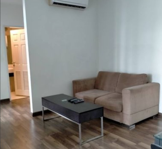 For RentCondoRatchathewi,Phayathai : Please add LINE ID@qphgn  0841505483 Chewathai Rajchaprarob 2 Bed