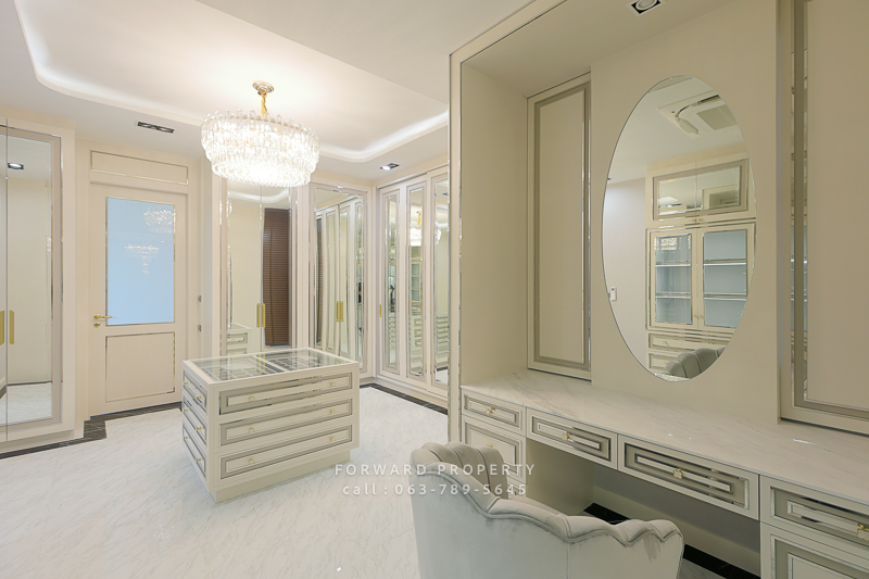 ขายบ้านบางนา แบริ่ง ลาซาล : ขายบ้านเดี่ยวขนาดใหญ่ 4 ชั้น + ดาดฟ้า 1550 ตารางเมตร  สุขุมวิท 105 ( ลาซาล) ใกล้โรงเรียนนานาชาติ Bangkok Patana School ( BPS )