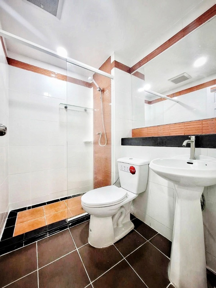 For SaleCondoBangna, Bearing, Lasalle : Regent home 7/1, Bangna zone, new room has arrived.