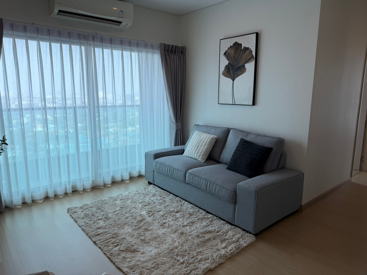 ขายคอนโดเกษตรศาสตร์ รัชโยธิน : ขายด่วน! คอนโดหรู วิวสระว่ายน้ำ ชั้นสูง 26 @Lumpini Park Phahol 32 ห้องใหญ่ 2 นอน 2 น้ำ สภาพนางฟ้า พร้อมอยู่ทันที!  คุ้มที่สุดในย่านเกษตร-รัชโยธิน! คอนโด High Rise ติดถนนใหญ่พหลโยธิน เดินทางง่ายเพียง 200 เมตรถึง BTS เสนานิคม ห้องสวย วิวเปิดโล่ง ตกแต่งครบเ