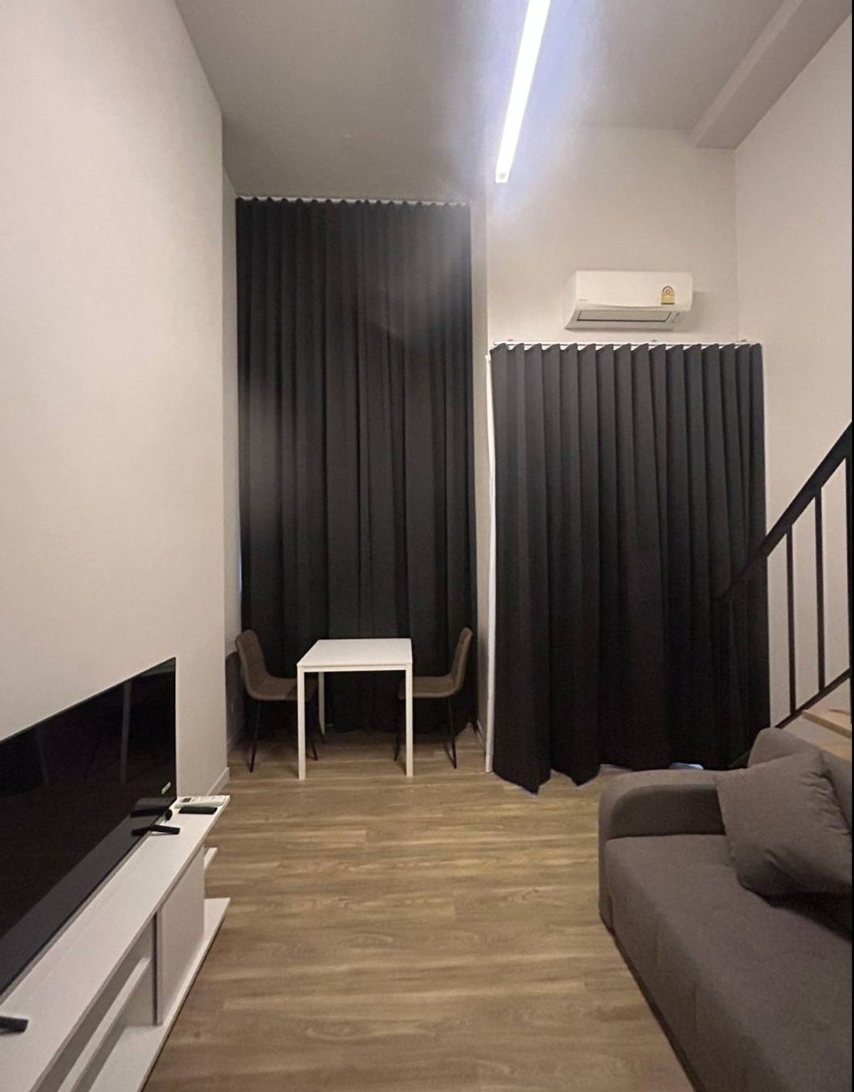 ให้เช่าคอนโดนวมินทร์ รามอินทรา : ห้องใหม่มาก เช่า 1 ห้องนอน Duplex 1 ห้องน้ำ  Blossom Condo @ Fashion Beyond