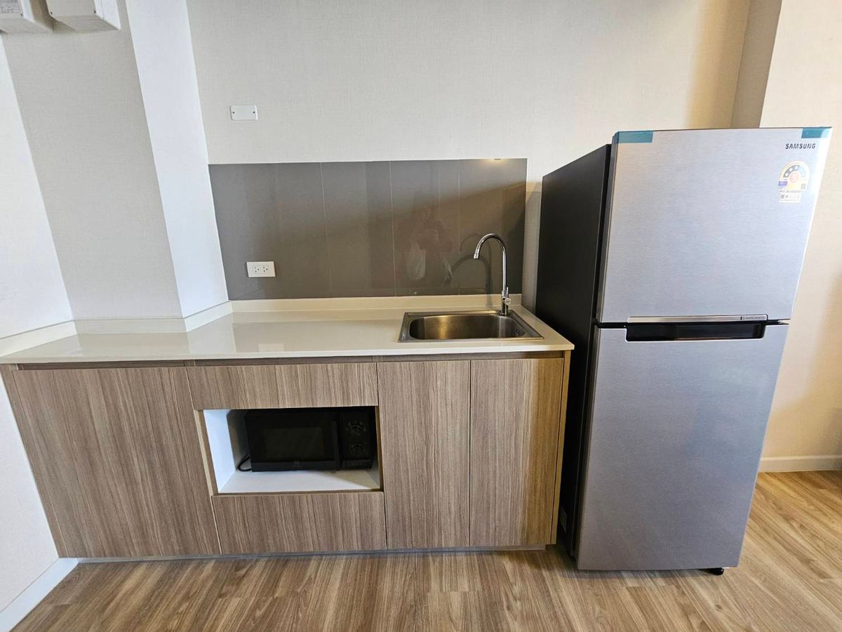 ให้เช่าคอนโดนวมินทร์ รามอินทรา : ห้องใหม่มาก เช่า 1 ห้องนอน Duplex 1 ห้องน้ำ  Blossom Condo @ Fashion Beyond