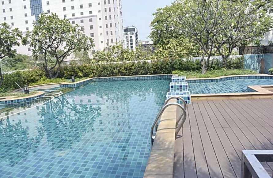 For RentCondoRatchadapisek, Huaikwang, Suttisan : 📣 Condo for rent, Chateau In Town Ratchada 17, corner room, near MRT Huai Khwang - Sutthisan, large room, ready to move in.
