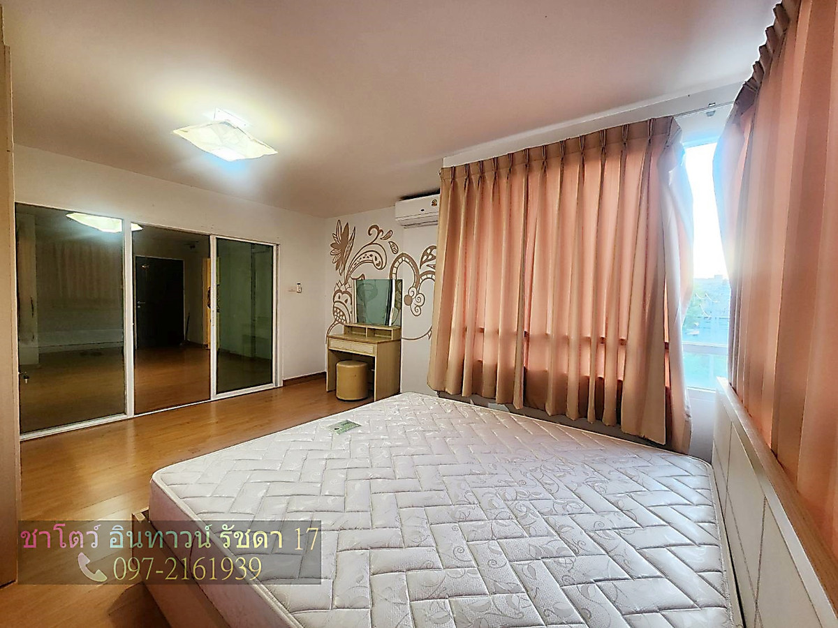 For RentCondoRatchadapisek, Huaikwang, Suttisan : 📣 Condo for rent, Chateau In Town Ratchada 17, corner room, near MRT Huai Khwang - Sutthisan, large room, ready to move in.