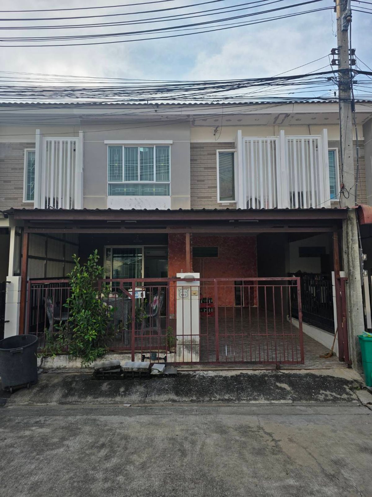 For RentTownhomeNakhon Pathom : Townhome for rent, Pruksa Ville 56, Phutthamonthon Sai 5, near Central Salaya, only 1 minute.