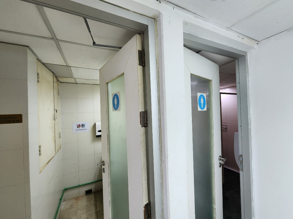 For SaleOfficeKhlongtoei, Kluaynamthai : Office space for sale on the Ocean Tower 1 building, 308 sq.m.