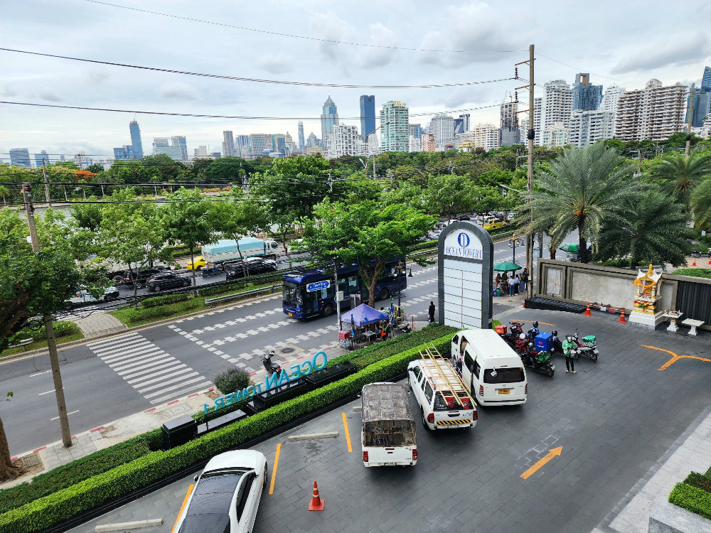 For SaleOfficeKhlongtoei, Kluaynamthai : Office space for sale on the Ocean Tower 1 building, 308 sq.m.