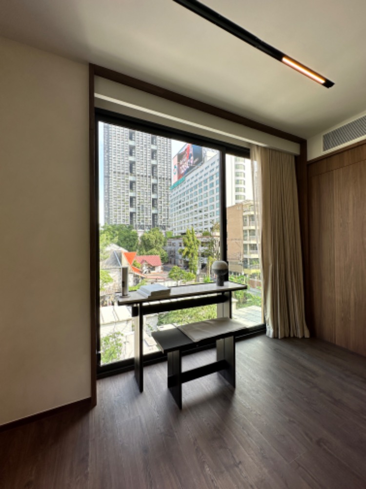 For SaleCondoSilom, Saladaeng, Bangrak : Condo for sale, Romm Convent, price 14.3 million baht, 1Bed, ask for more information or make an appointment to see the room 📞0959415999