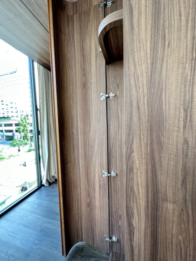 For SaleCondoSilom, Saladaeng, Bangrak : Condo for sale, Romm Convent, price 14.3 million baht, 1Bed, ask for more information or make an appointment to see the room 📞0959415999