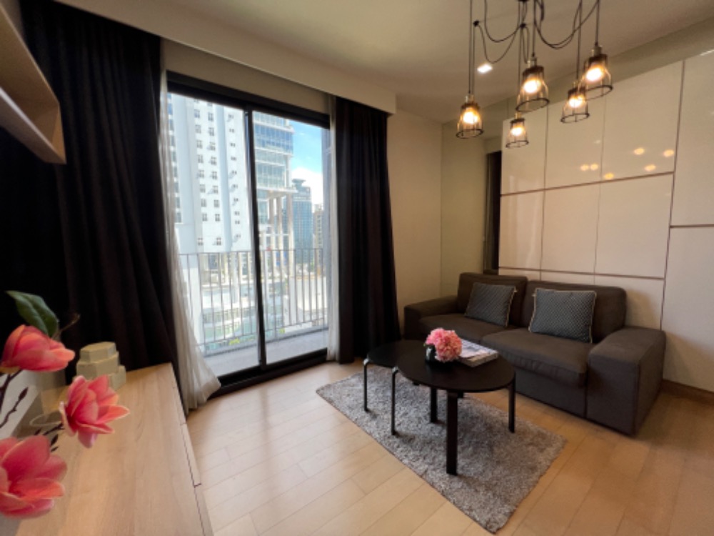 ให้เช่าคอนโดสุขุมวิท อโศก ทองหล่อ : for rent HQ thonglor 1 bed super deal ❤️🌈