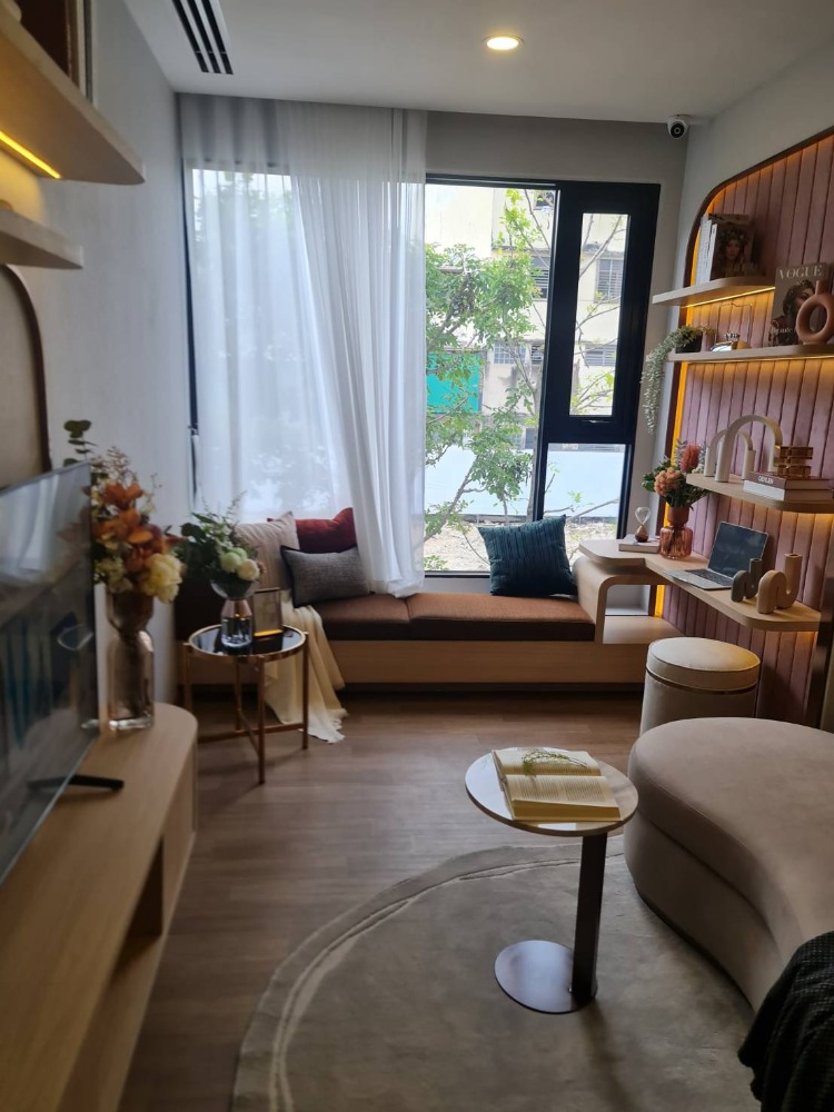 ขายดาวน์คอนโดปิ่นเกล้า จรัญสนิทวงศ์ : ขายดาวถูกกว่าโครงการ Duo และ 1bedroom plus corner unit, ห้องต่ำแหน่ง หายาก วิวโล่ง ตลอดกาล