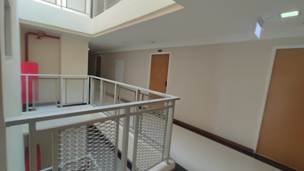 For SaleCondoLadprao, Central Ladprao : The condo is ready to move in, near MRT Lat Phrao and the Yellow Line.