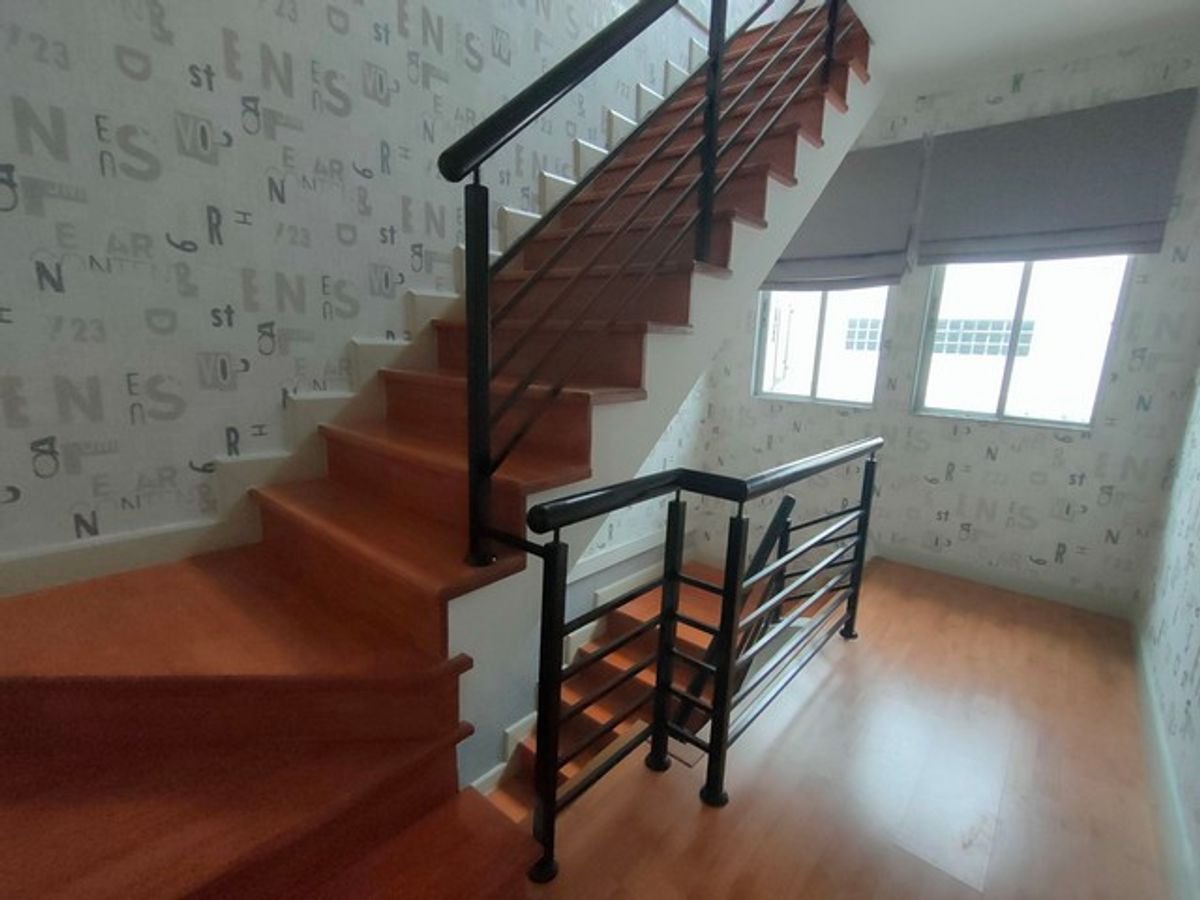 ขายทาวน์โฮมพระราม 2 บางขุนเทียน : ขายพร้อมผู้เช่าทาวน์โฮม 3 ชั้น ม.วิสต้า ปาร์ค พระราม 2 Renovate ใหม่