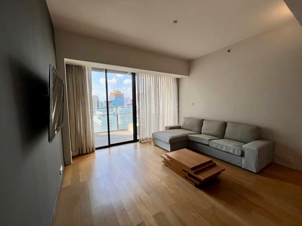 For SaleCondoSathorn, Narathiwat : ( UL2307291 )Tel/Line 096-2479369 , FOR SELL The Met , 2 bedroom, 2 bathroom, high floor, furnished, Special Deal!!✨✨